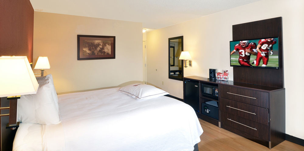 Red Roof Inn Plus+ Huntsville Exterior foto